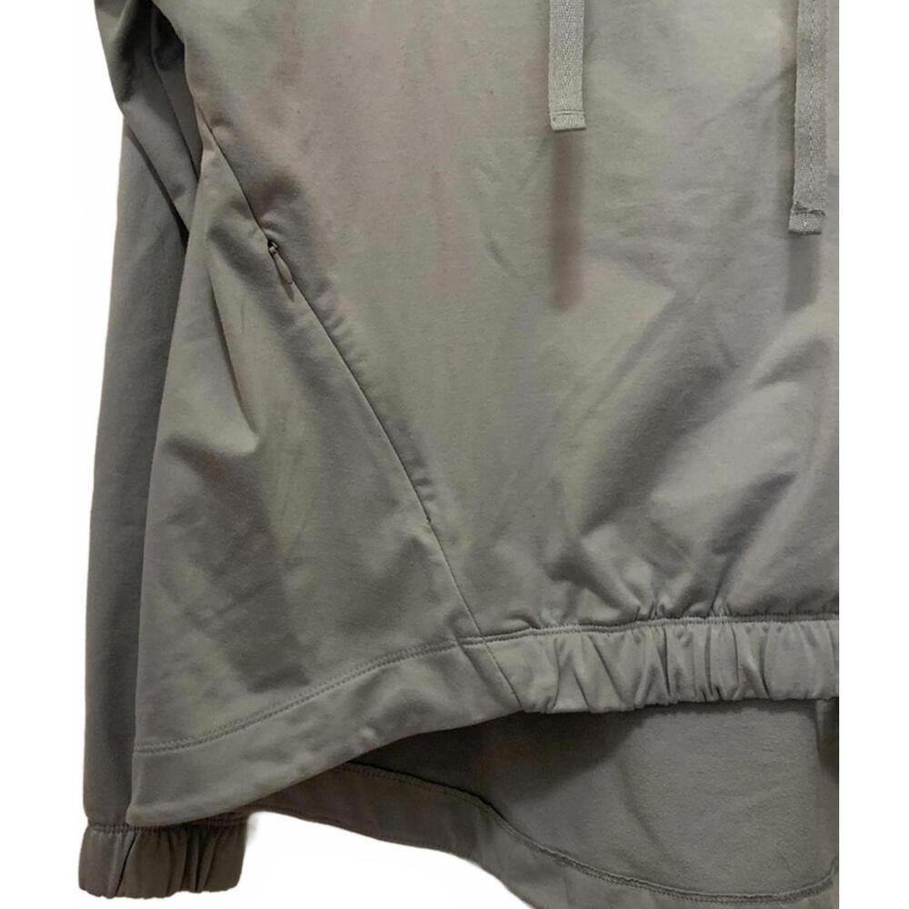 Fabletics Size Medium Gray Pullover - image 3